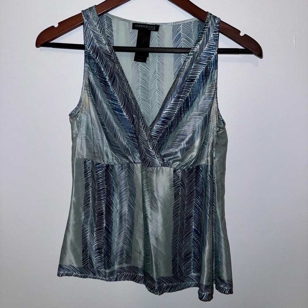 Kenneth Cole Blue Patterned Tank Top